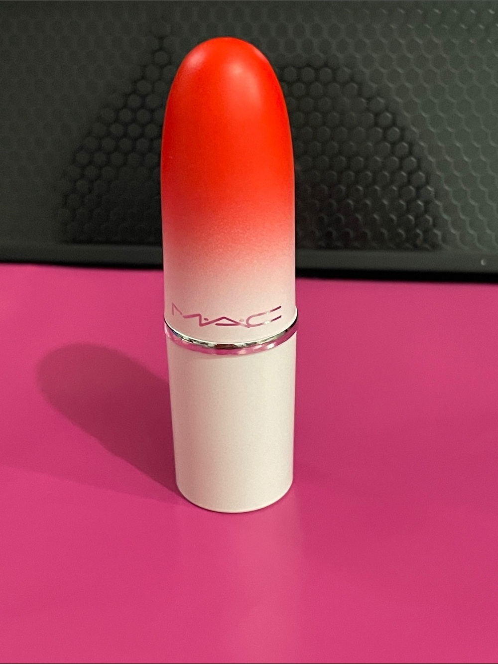MAC Cosmetics Ombre Red to White Lipstick Case